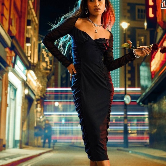 ASOS • Gorgeous Black Midi Dress with Sweetheart Neckline & Sheer Sleeves - Picture 9 of 11